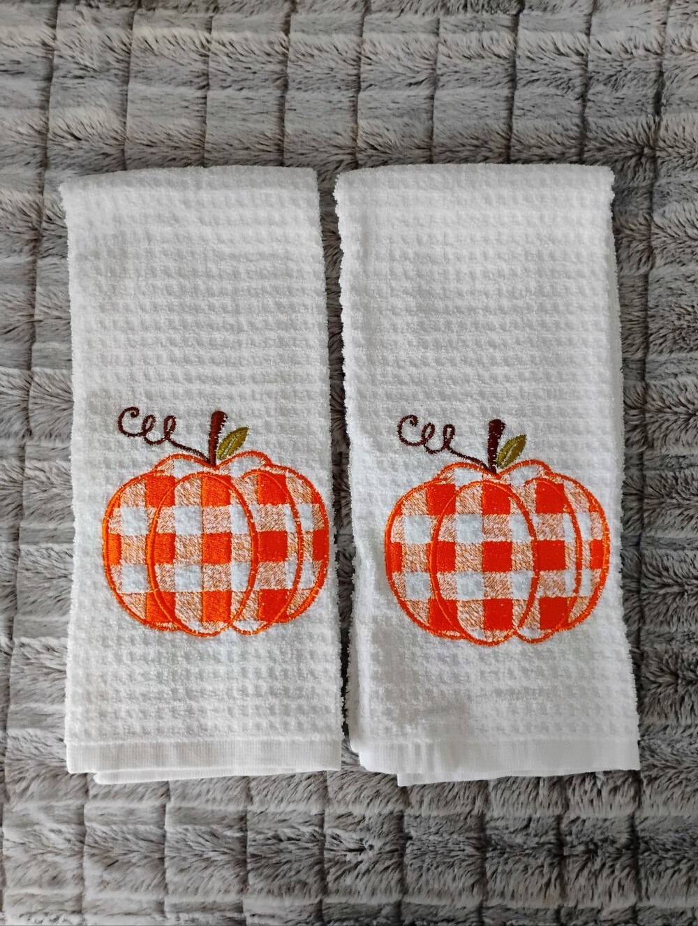 Embroidered Plaid Pumpkin Handtowel